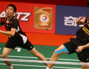 Defending Champs Shin/Ko Crash Out – Day 3: TOTAL BWF World Championships 2015